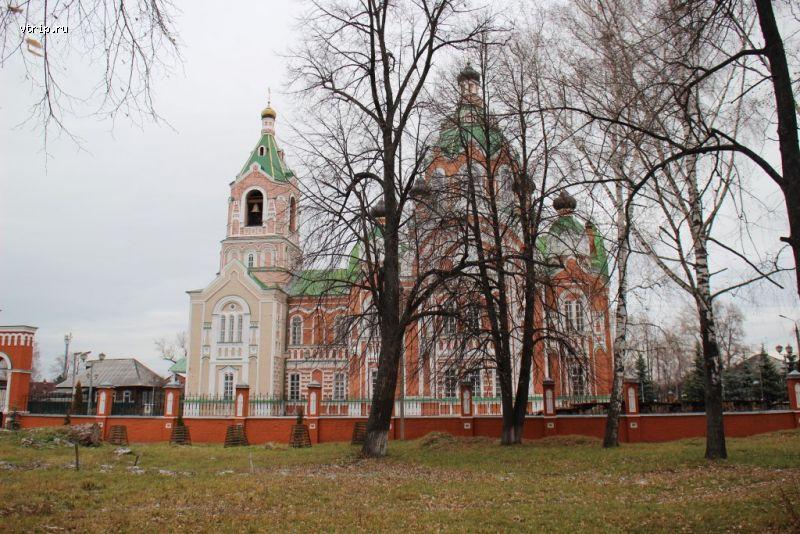 Вид на церковь