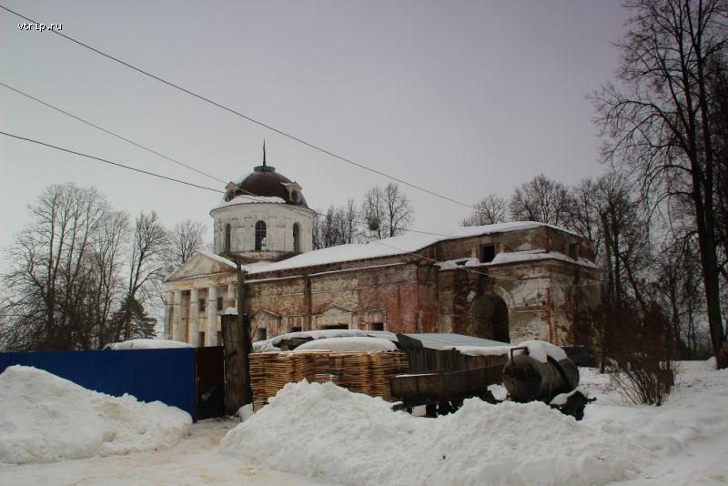 Троицкая церковь в Патакино
