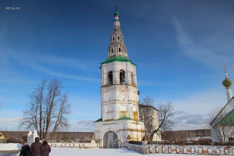 Шатровая колокольня