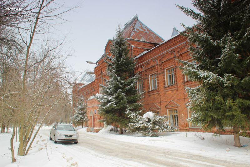 Старинная больница