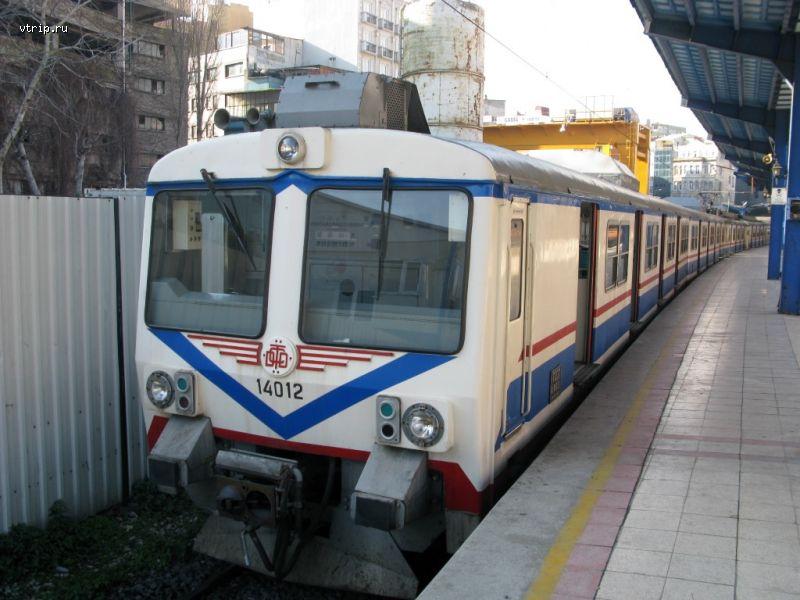 Старый электропоезд