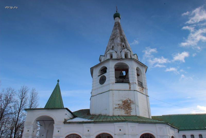 Шатровая колокольня