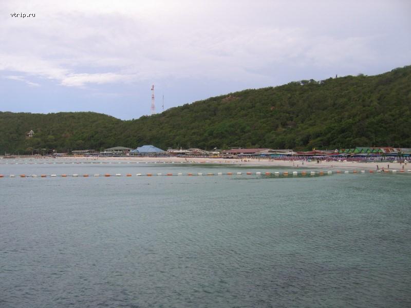 Пляж Таваен (Tawaen Beach)