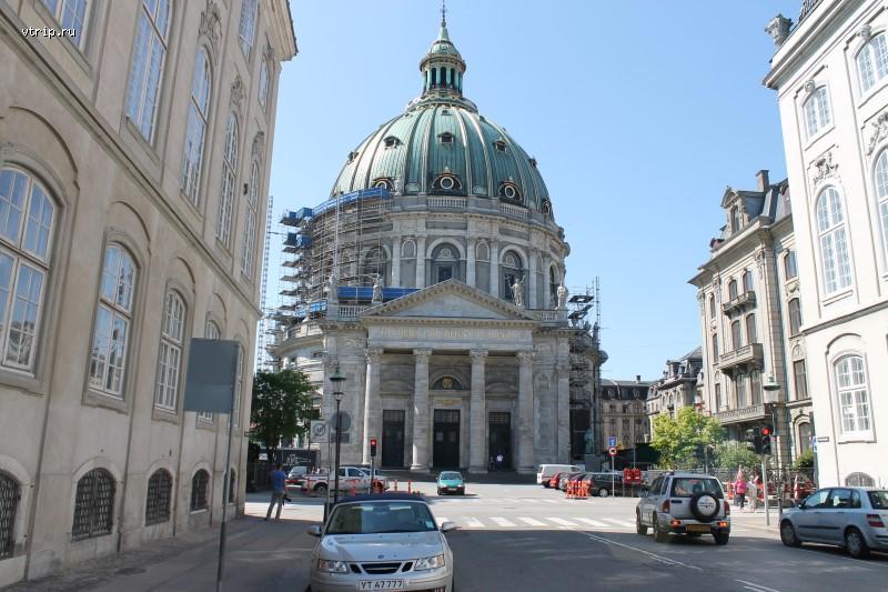 Мраморная церковь