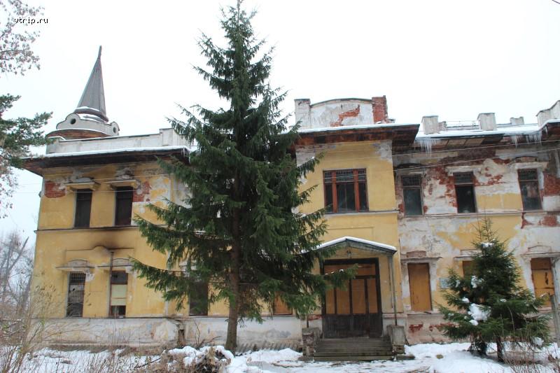 Вид со стороны парка