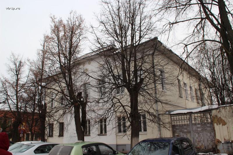 Старый дом