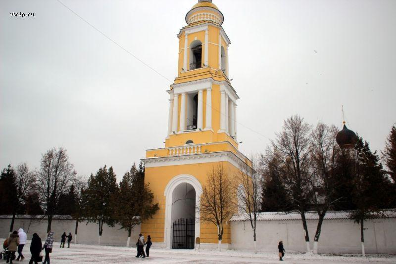 Колокольня монастыря