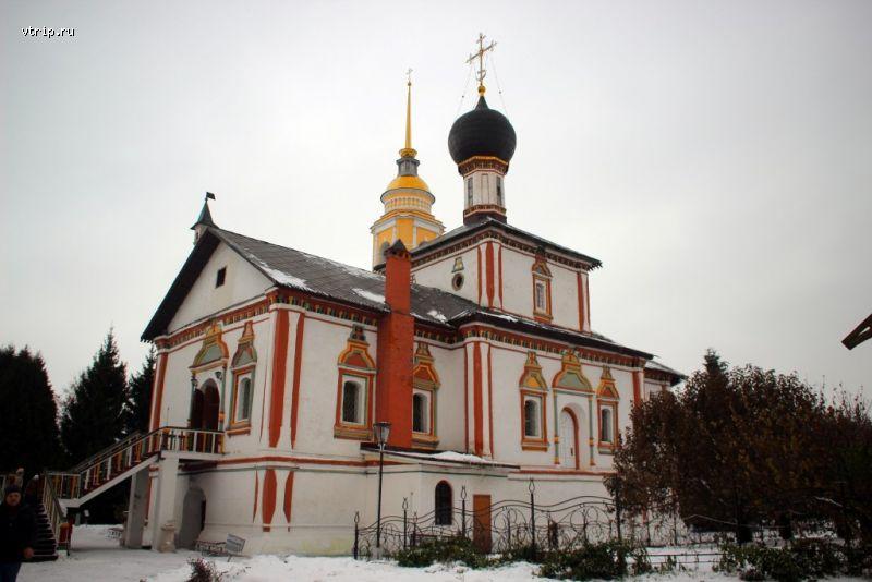 Троицкая церковь