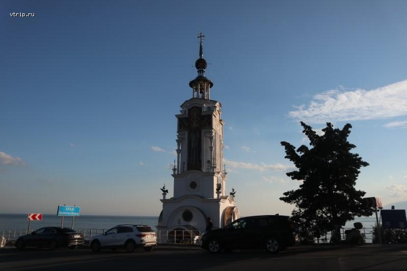 Никольский храм-маяк
