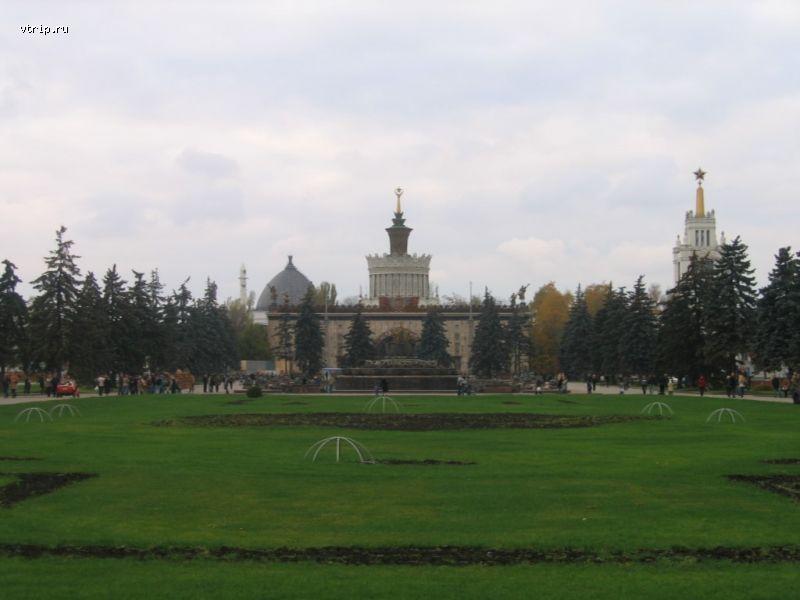 Вид на павильон Украина