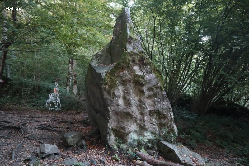 Лунный камень