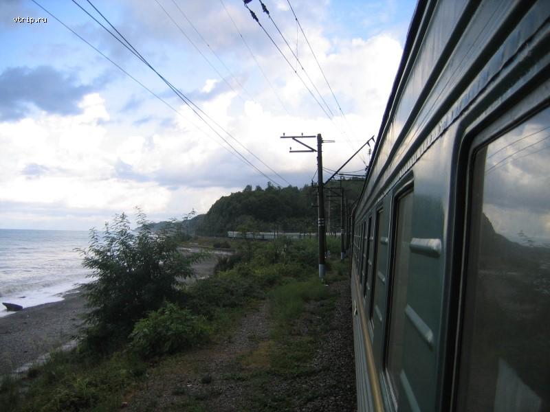 Участок по берегу моря