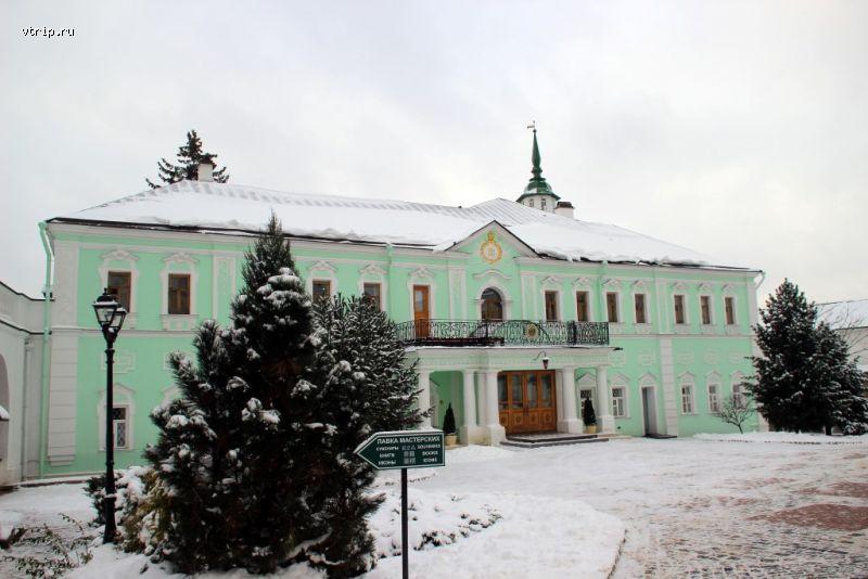 Митрополичьи покои