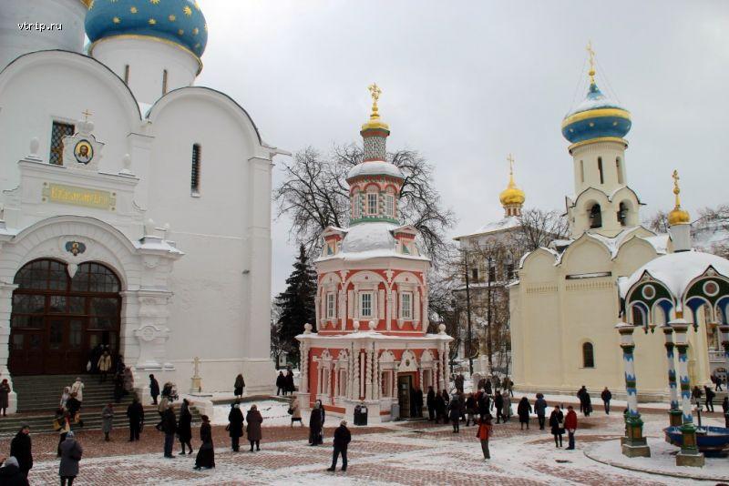 Надкладезная часовня