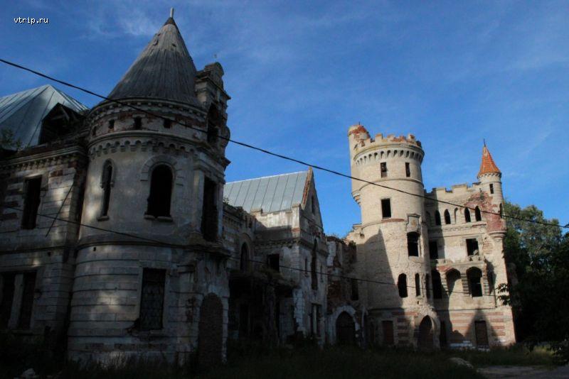 Замок Храповицкого