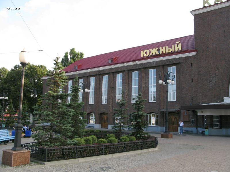 Левое крыло вокзала