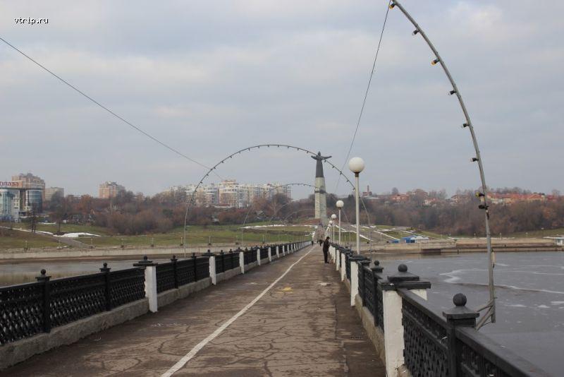 Пешеходный мост