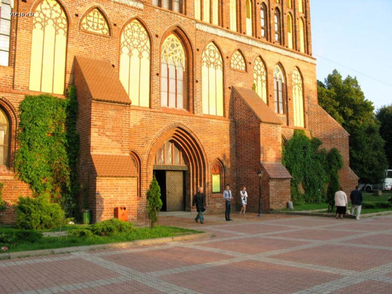 Вход в собор