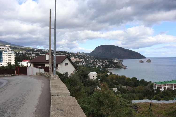 Посёлок Гурзуф в Крыму