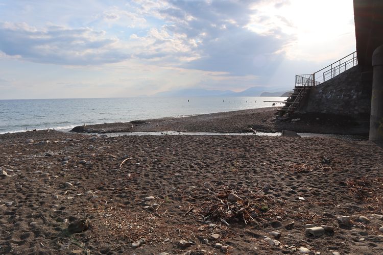 Центральный пляж в Морском