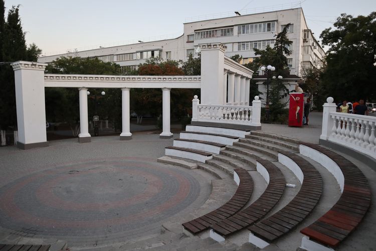 Городской сад в Судаке