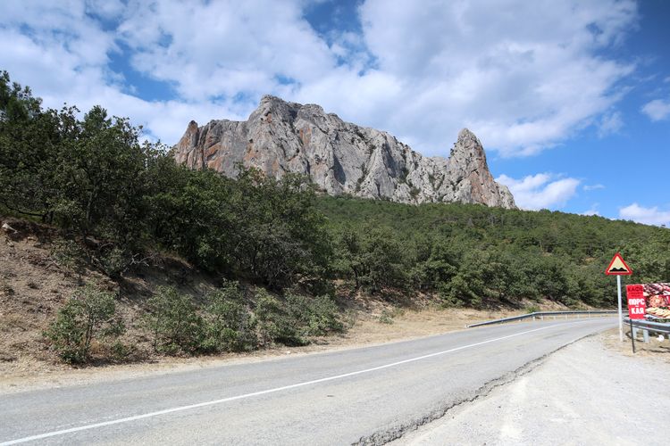 Гора Парсук-Кая в Крыму