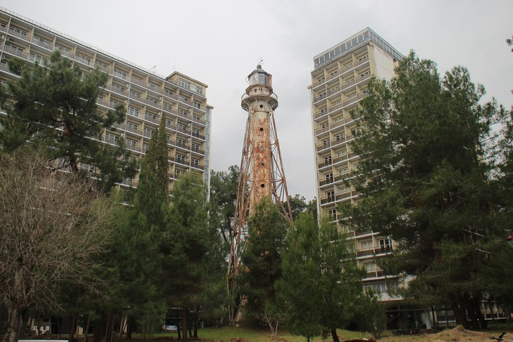 Маяк в Пицунде