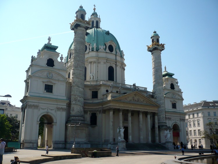 Карлскирхе в Вене