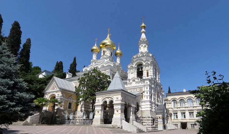 Собор Александра Невского в Ялте