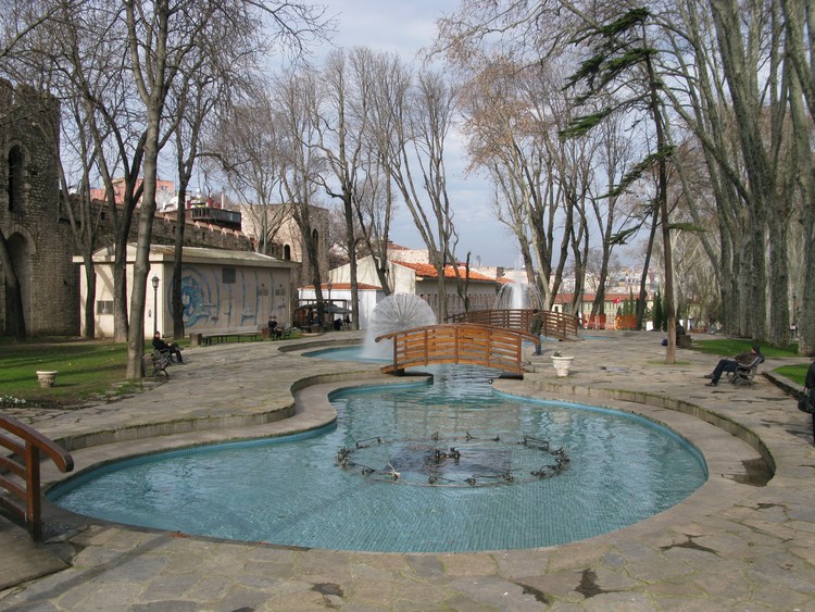 Парк Гюльхане в Стамбуле