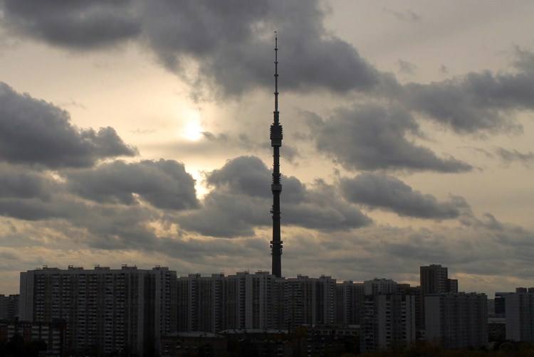 Останкинская телебашня в Москве