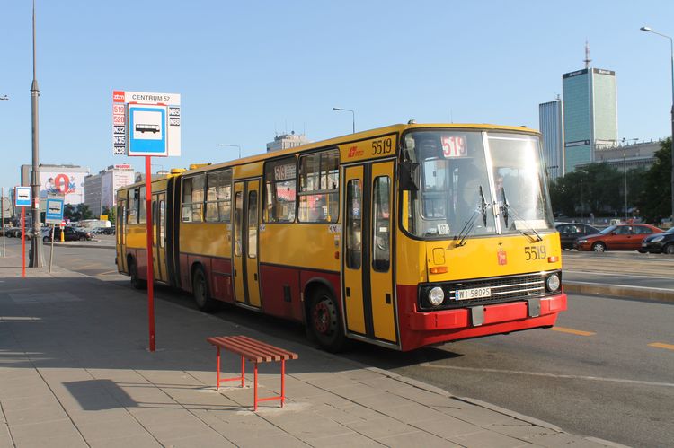 Автобусы в Варшаве