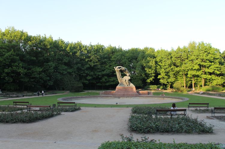 Парк Лазенки в Варшаве
