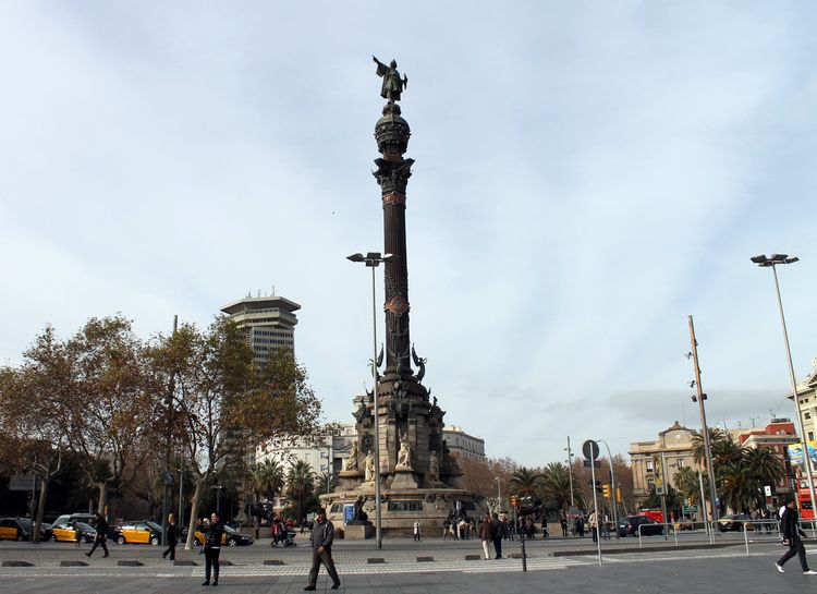 Памятник Колумбу в Барселоне