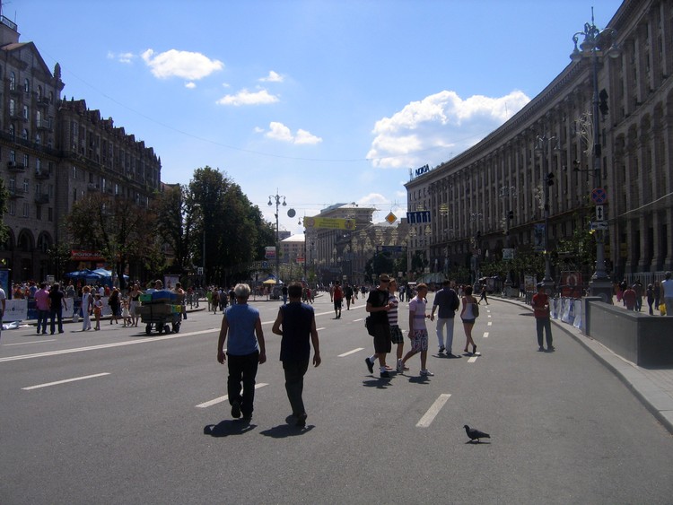 Улица Крещатик в Киеве