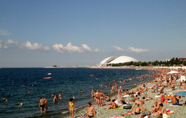 Нижнеимеретинская набережная в Адлере