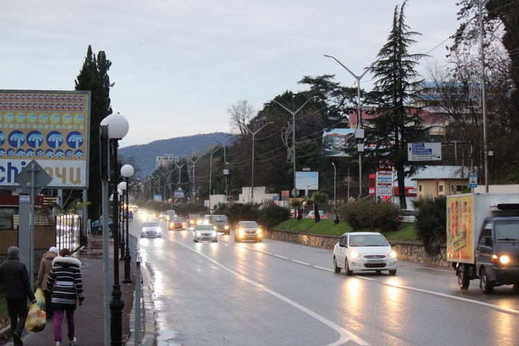 Улица Ленина в Адлере