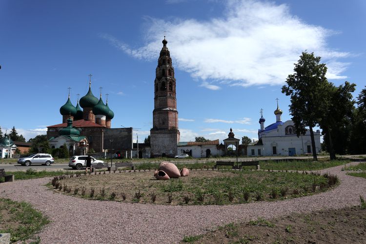 Храмовый комплекс в Великом