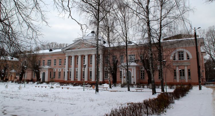 Коноваловская больница в Вичуге