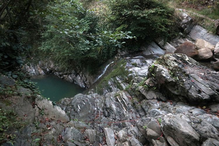 Водопад «Тещины слезы» в Лазаревском