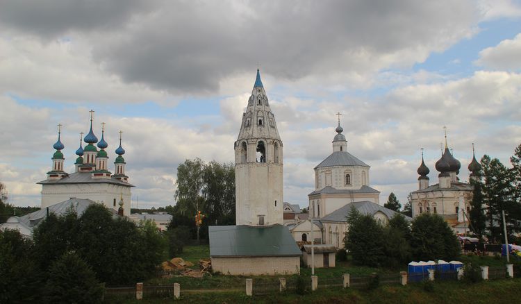 Храмовый комплекс в центре Луха