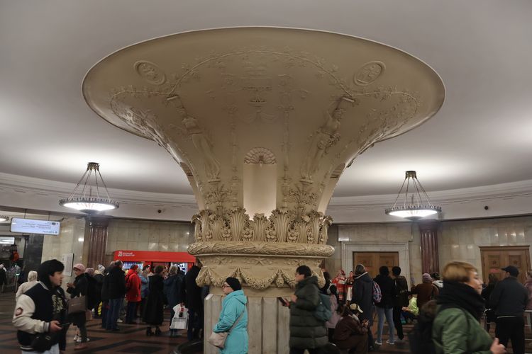Станция метро «Курская» в Москве