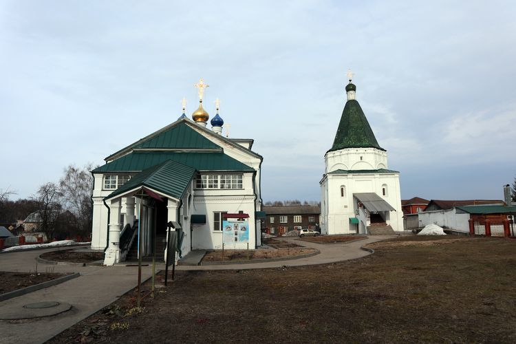 Покровский монастырь в Балахне