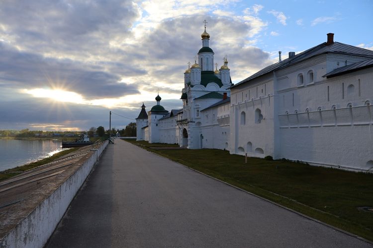Макарьевский монастырь