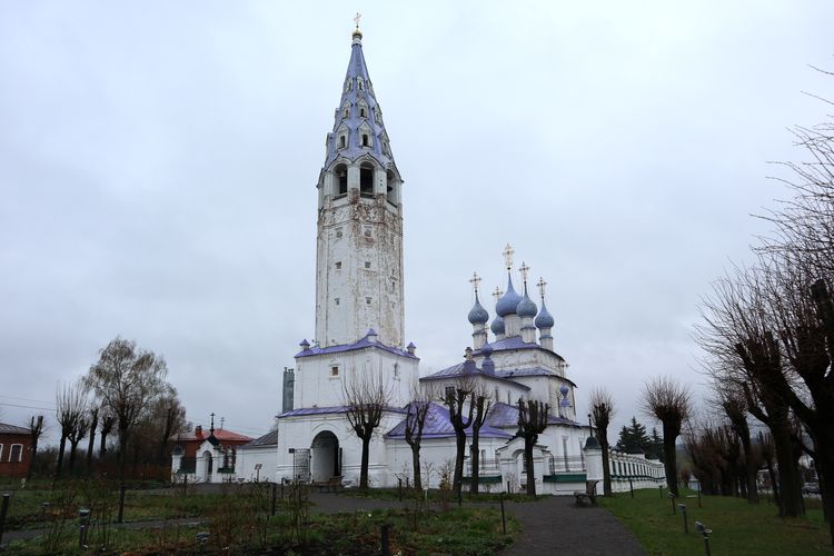 Крестовоздвиженский кафедральный собор в Палехе