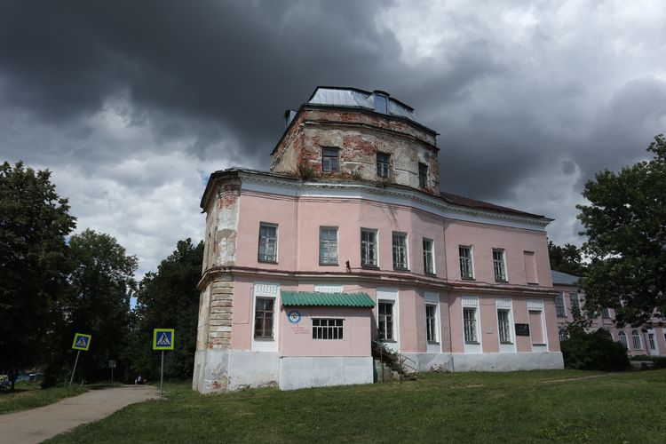 Усадьба Свиньиных-Козловских в Смоленском
