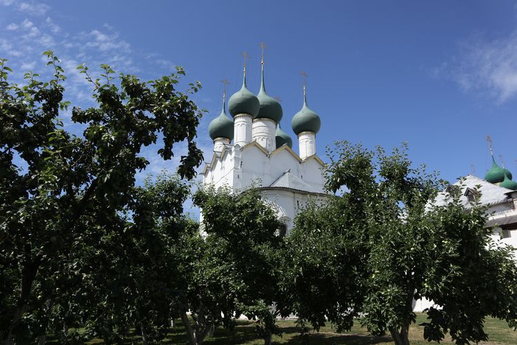 Митрополичий сад в Ростовском кремле