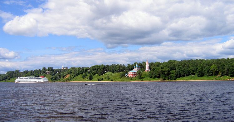 Волга в Тутаеве