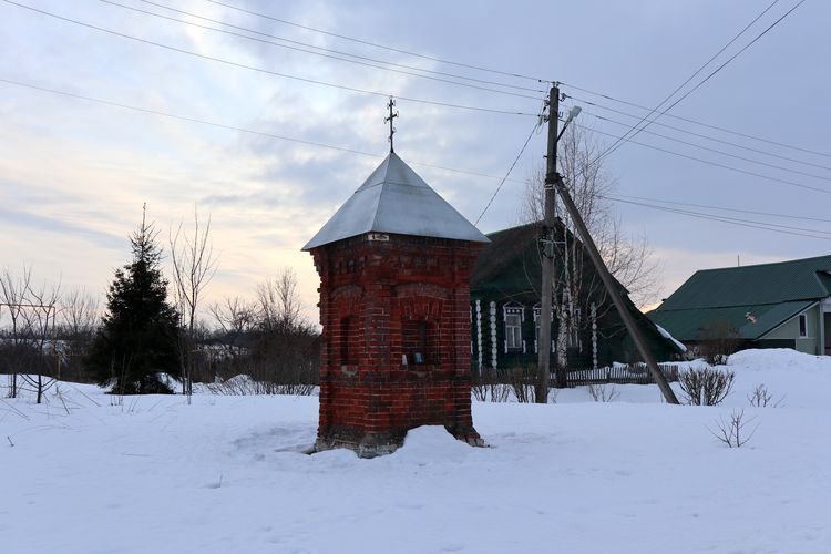 Часовня-столп в Пировых-Городищах